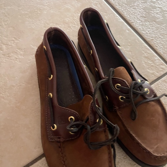Sperry Tan Leather Boat Shoes - Picture 1 of 5